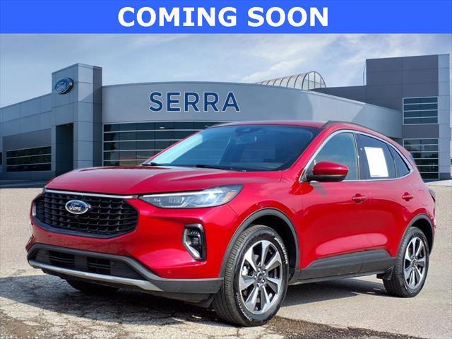 used 2023 Ford Escape car, priced at $24,998