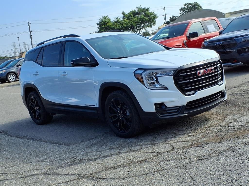 used 2022 GMC Terrain car, priced at $24,998