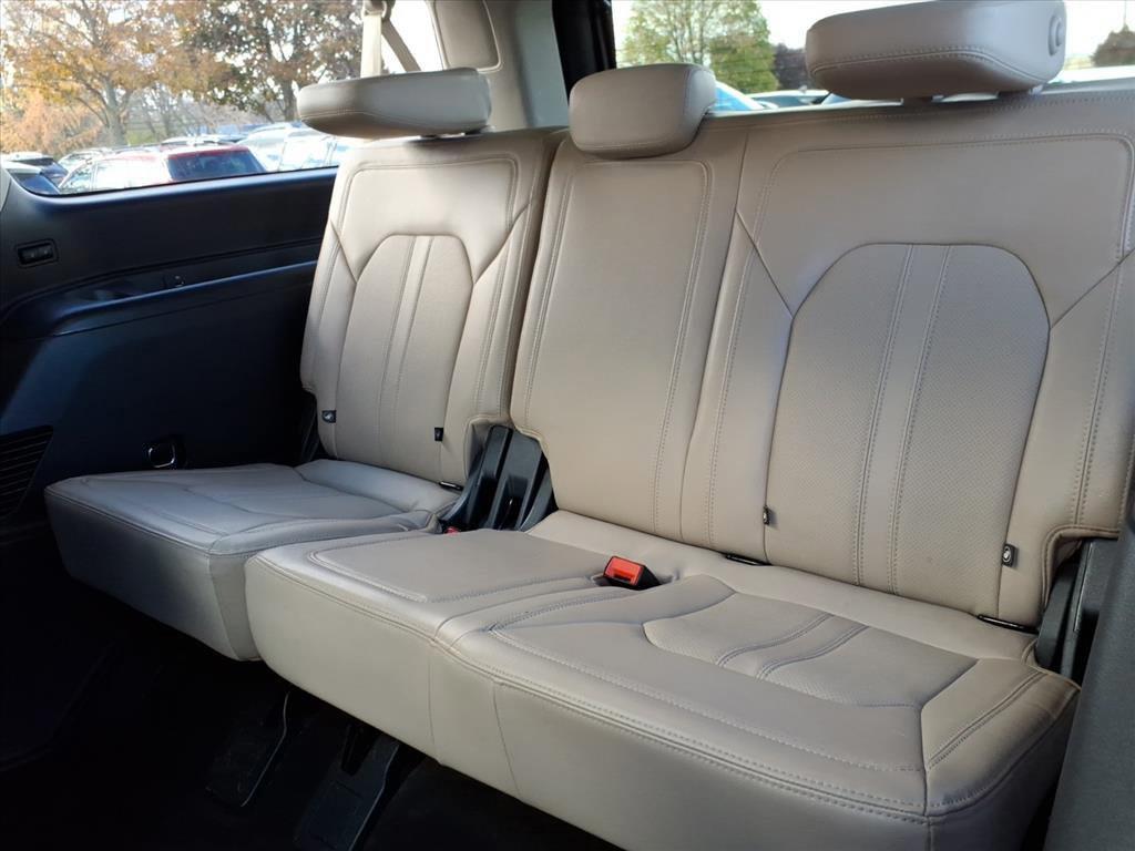used 2023 Ford Expedition Max car, priced at $48,998