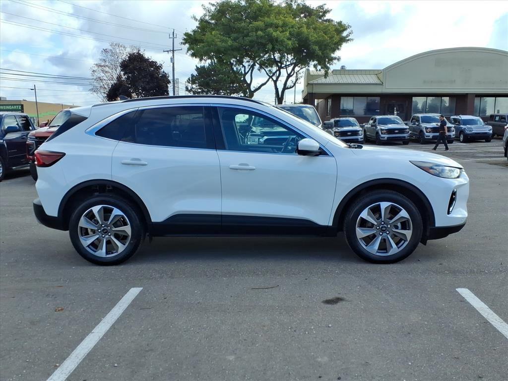 used 2023 Ford Escape car, priced at $27,998