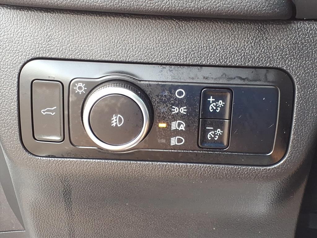 used 2023 Ford Escape car, priced at $27,998