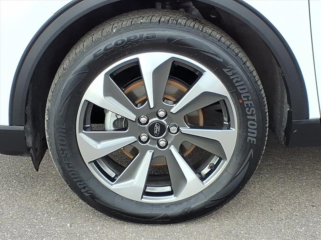 used 2023 Ford Escape car, priced at $27,998