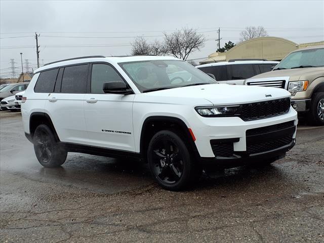 used 2023 Jeep Grand Cherokee L car, priced at $31,998