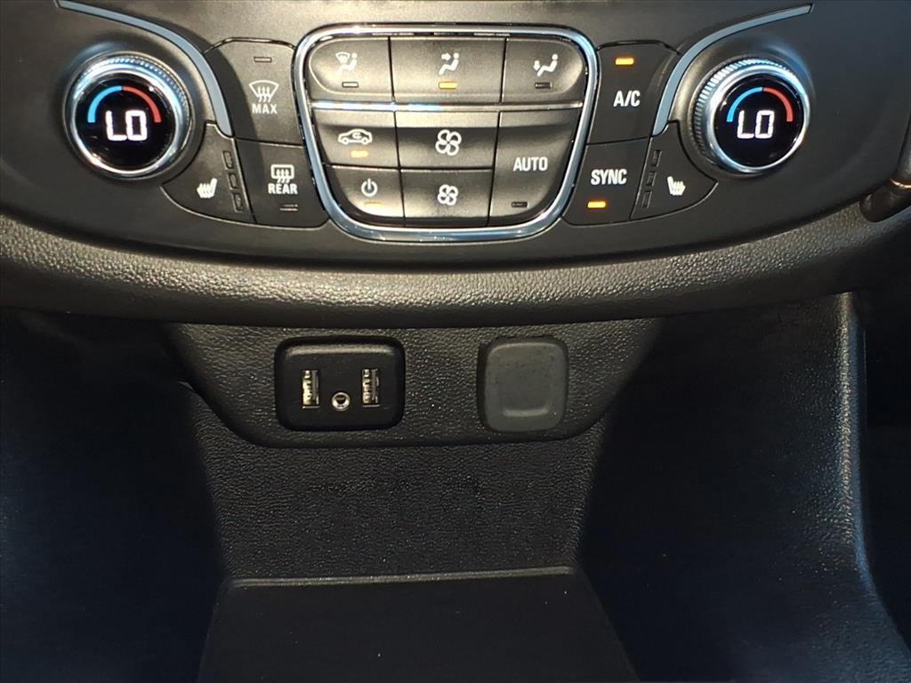 used 2020 Chevrolet Traverse car, priced at $22,998
