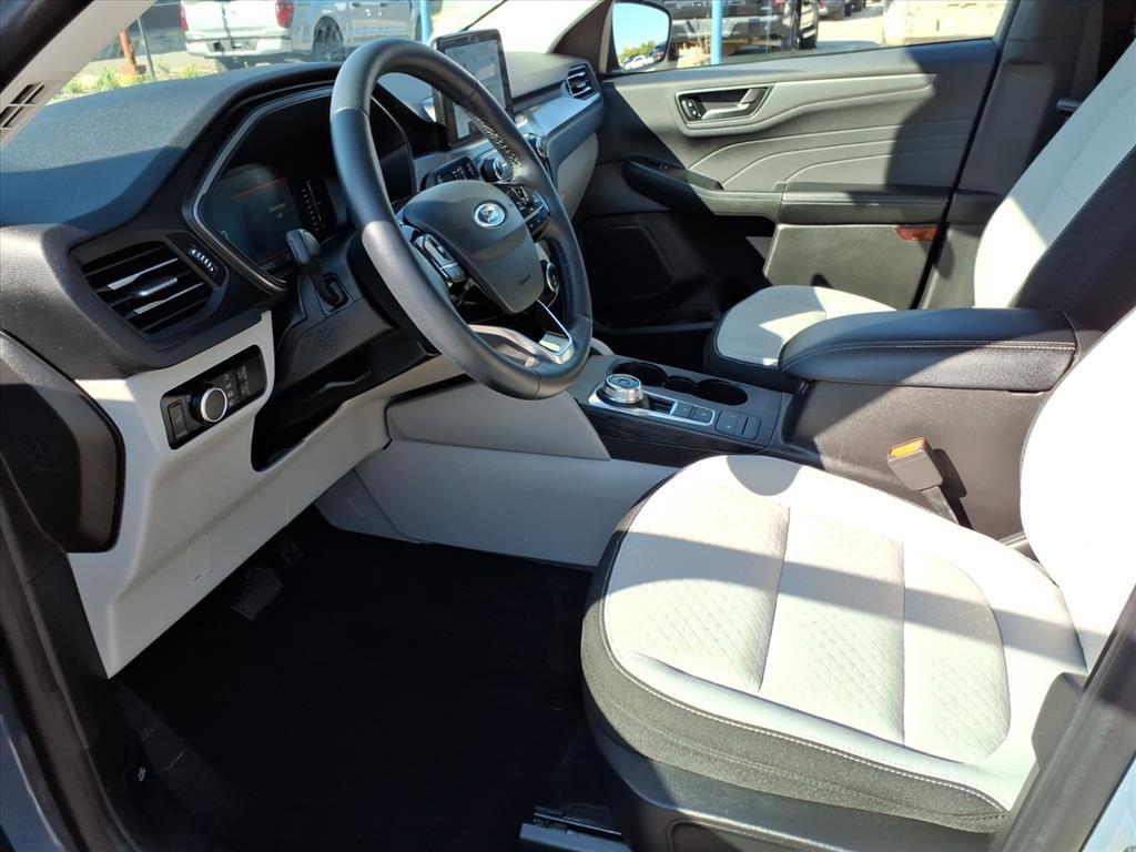 used 2023 Ford Escape car, priced at $24,998