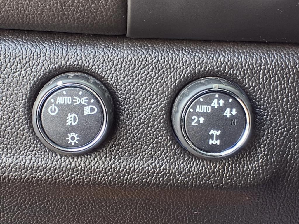 used 2015 GMC Canyon car, priced at $15,998