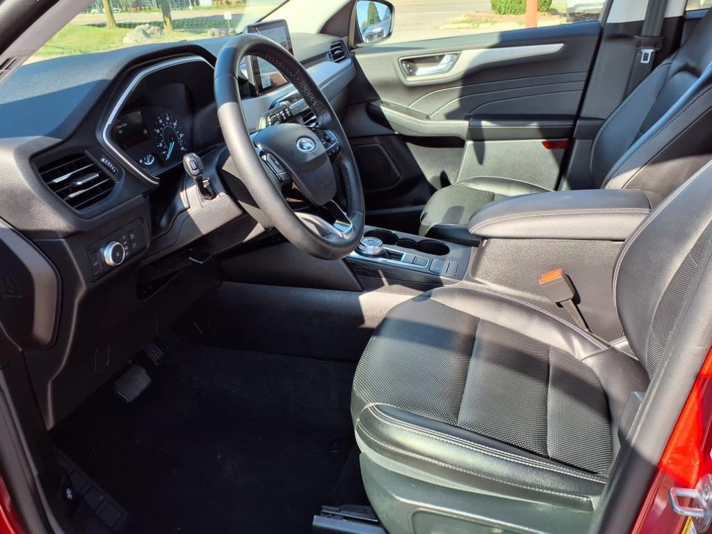 used 2022 Ford Escape car, priced at $21,998