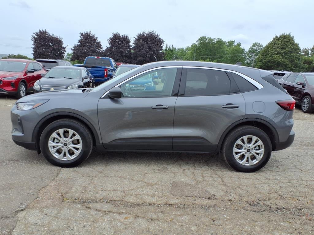 used 2023 Ford Escape car, priced at $25,498