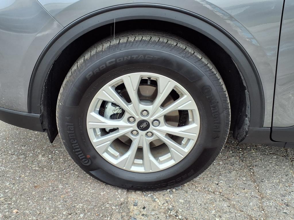 used 2023 Ford Escape car, priced at $25,498