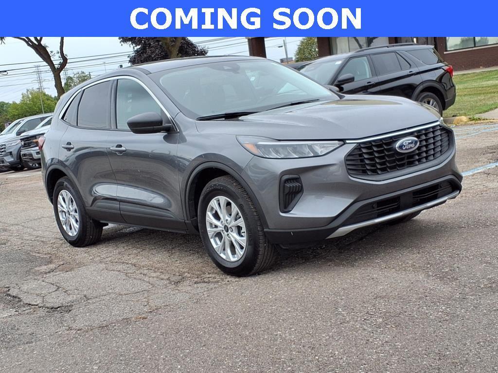 used 2023 Ford Escape car, priced at $25,498