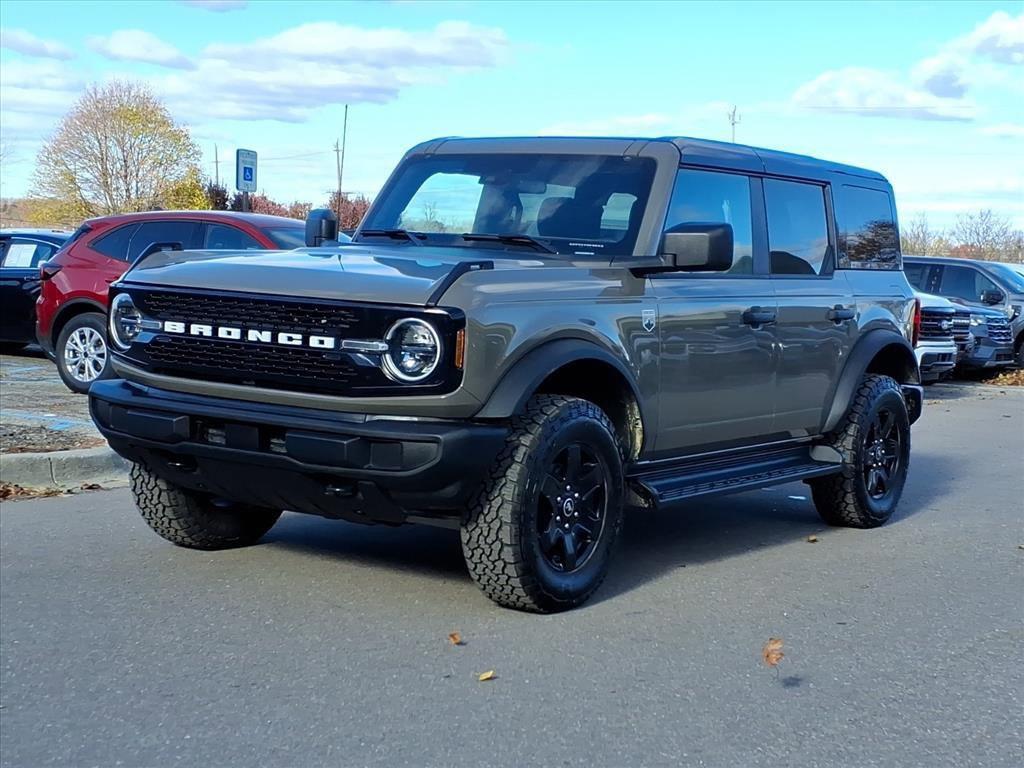 used 2025 Ford Bronco car, priced at $40,998
