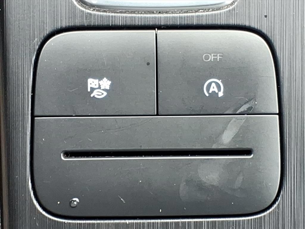 used 2022 Ford Escape car, priced at $21,998