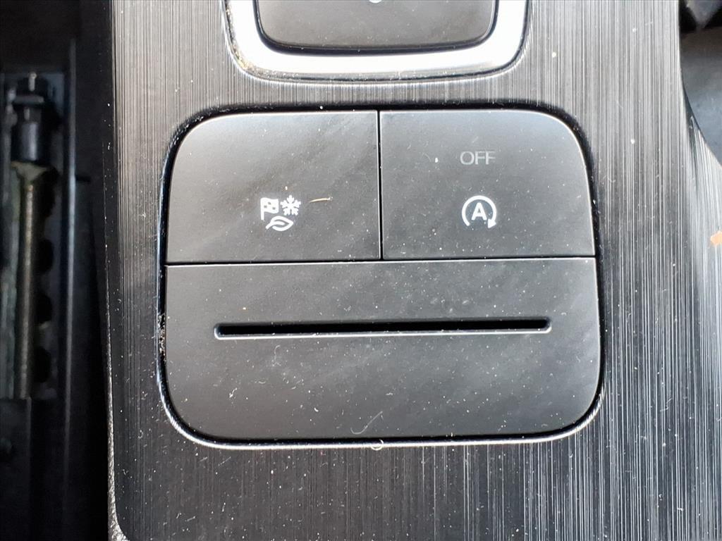 used 2022 Ford Escape car, priced at $19,998