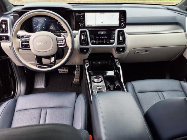 used 2022 Kia Sorento Plug-In Hybrid car, priced at $32,998