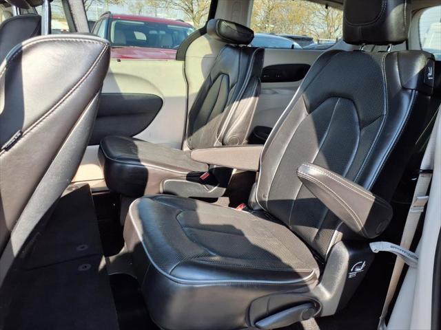 used 2020 Chrysler Pacifica car, priced at $21,988