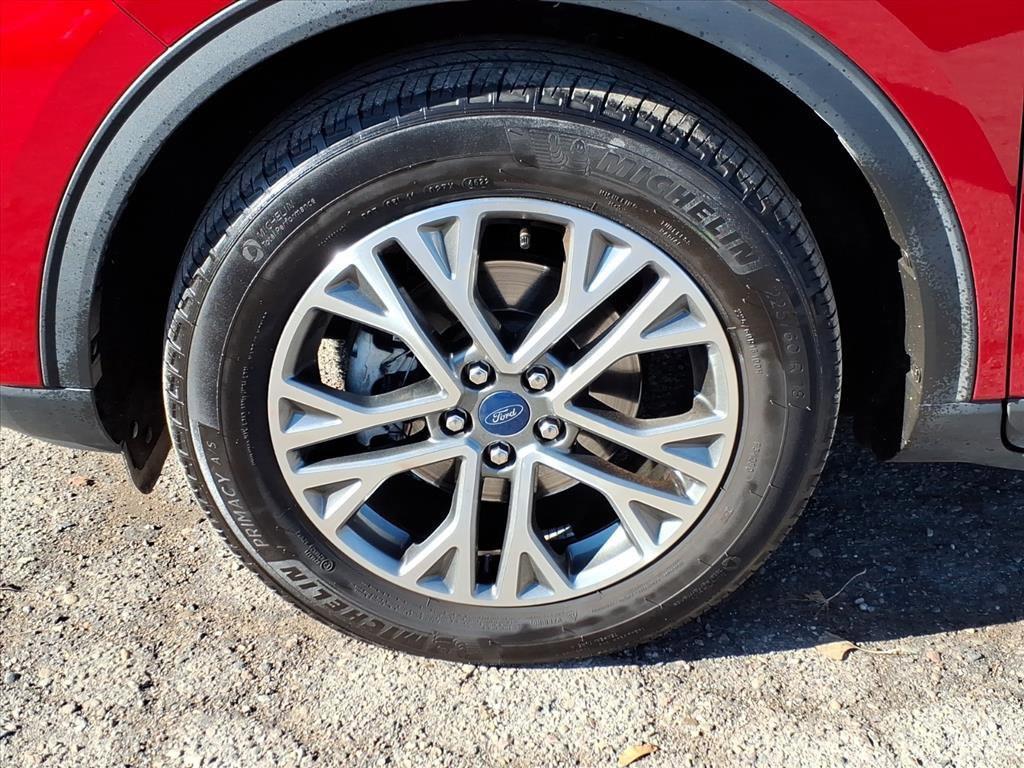 used 2022 Ford Escape car, priced at $20,998