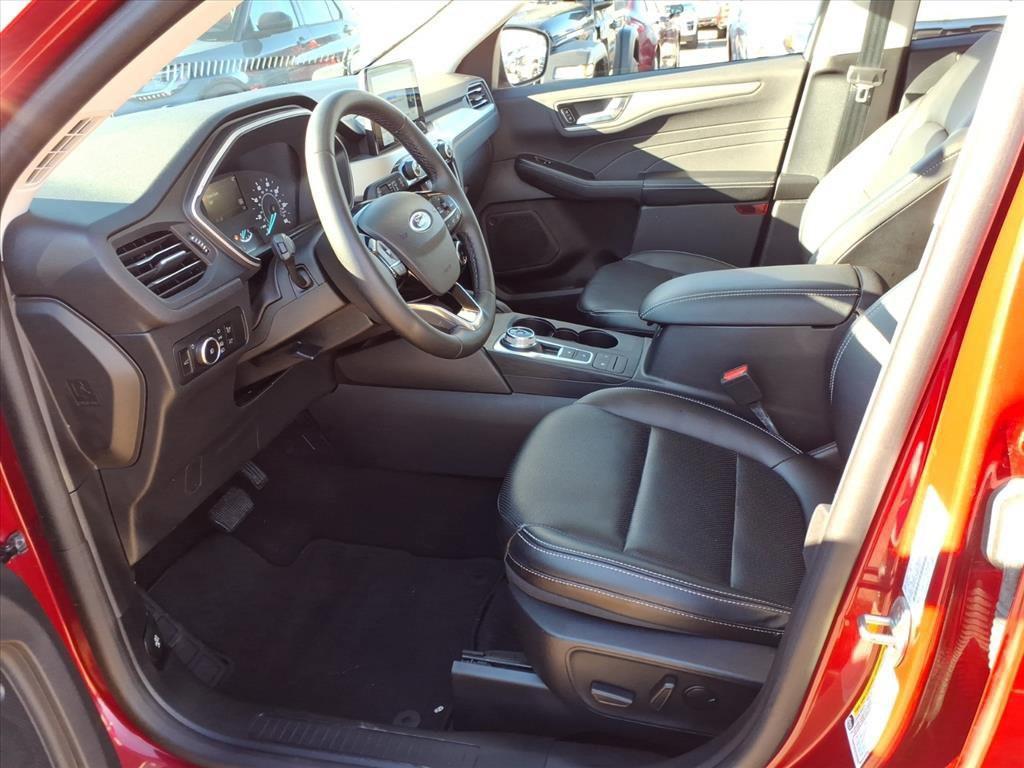 used 2022 Ford Escape car, priced at $20,998