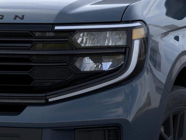 new 2025 Ford Expedition car, priced at $77,237