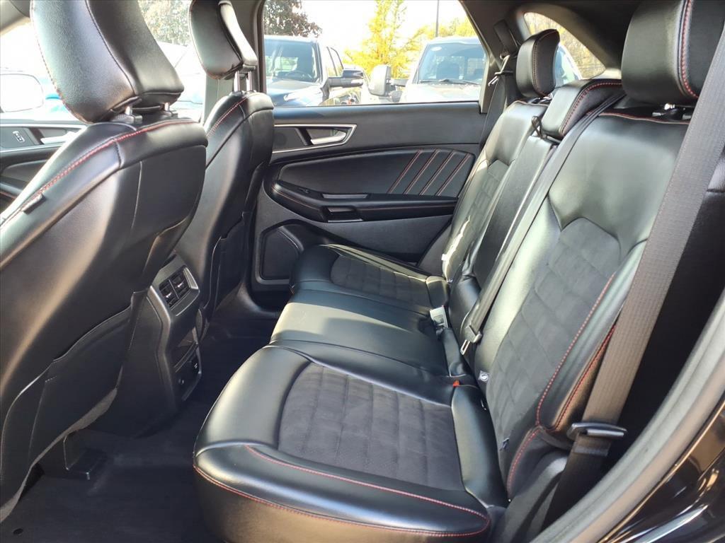 used 2024 Ford Edge car, priced at $29,998