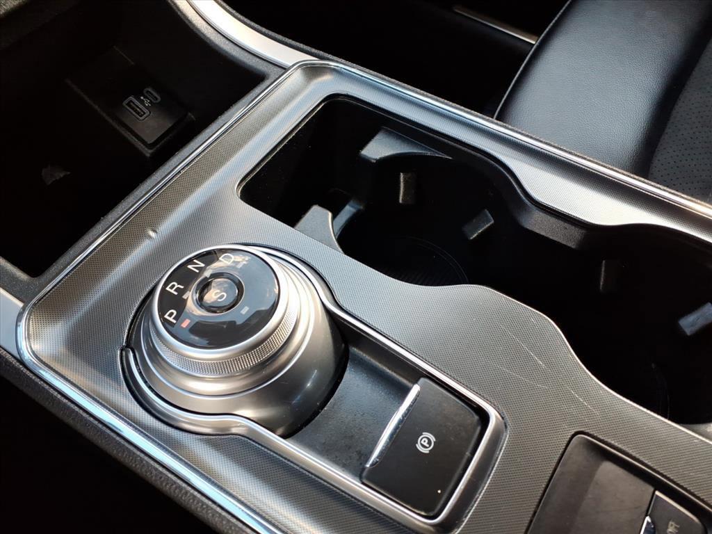 used 2024 Ford Edge car, priced at $29,998