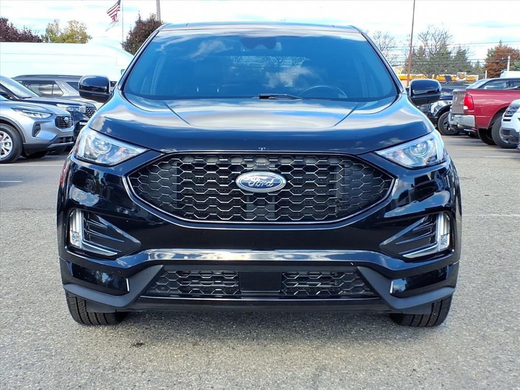 used 2024 Ford Edge car, priced at $29,998