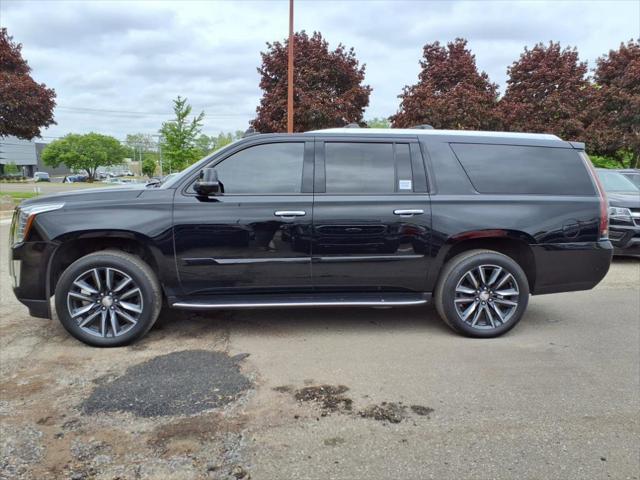 used 2019 Cadillac Escalade ESV car, priced at $34,998