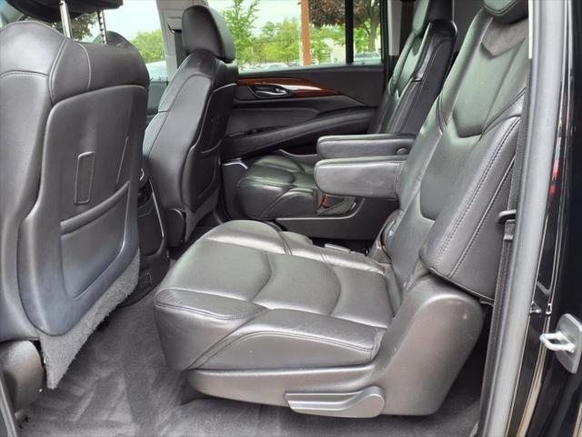 used 2019 Cadillac Escalade ESV car, priced at $34,998