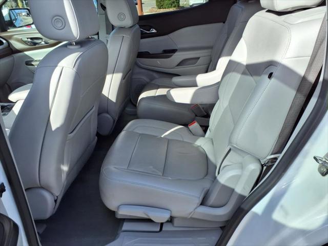 used 2022 GMC Acadia car, priced at $30,888