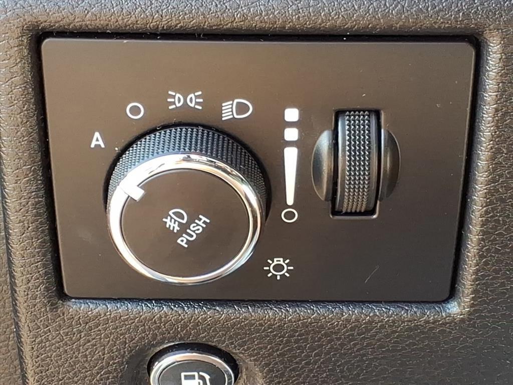 used 2020 Jeep Grand Cherokee car, priced at $29,998