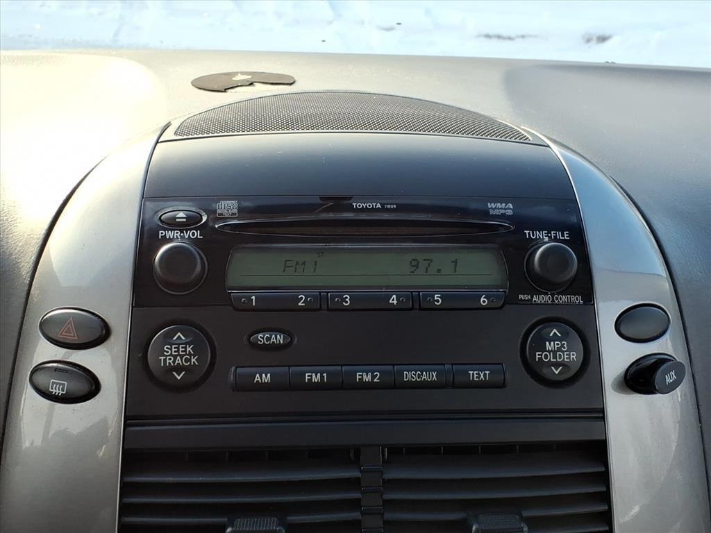 used 2006 Toyota Sienna car, priced at $6,488