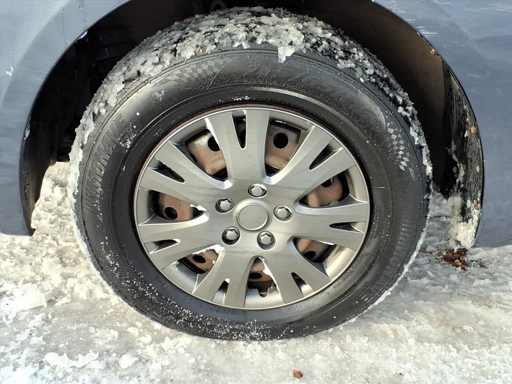 used 2006 Toyota Sienna car, priced at $6,488