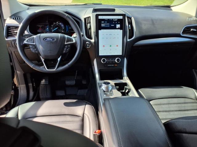 used 2024 Ford Edge car, priced at $30,998