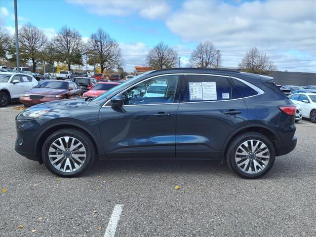 used 2022 Ford Escape car, priced at $25,998