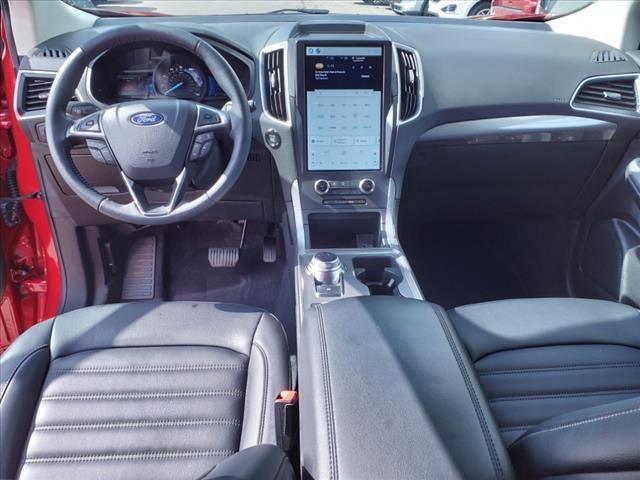 used 2024 Ford Edge car, priced at $31,998