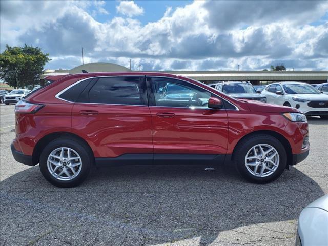 used 2024 Ford Edge car, priced at $31,998