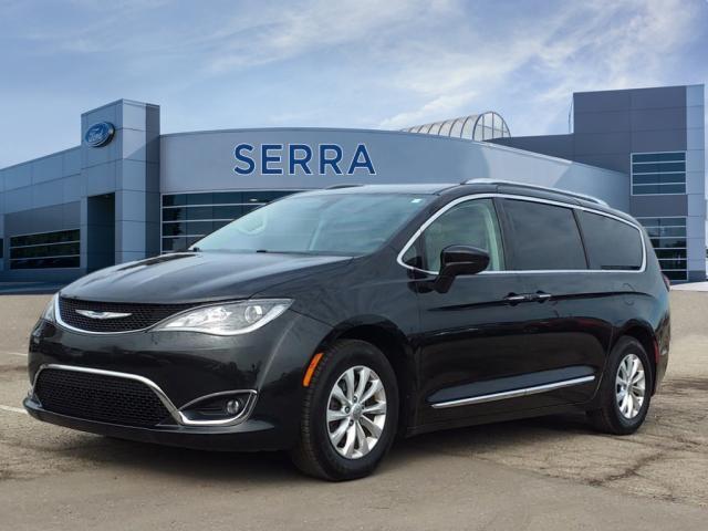 used 2018 Chrysler Pacifica car, priced at $18,998