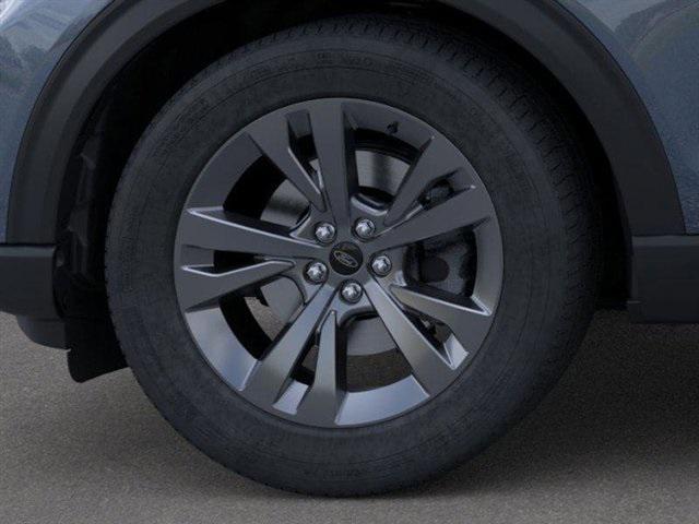 new 2025 Ford Explorer car, priced at $45,135