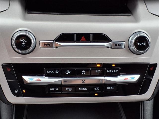 used 2023 Ford Explorer car, priced at $33,998