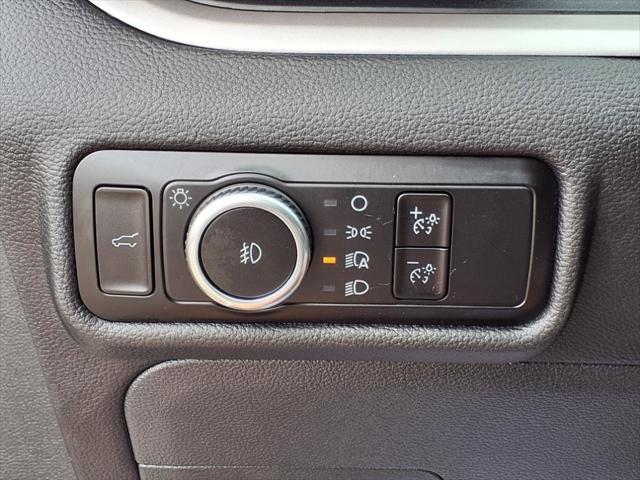 used 2023 Ford Explorer car, priced at $33,998