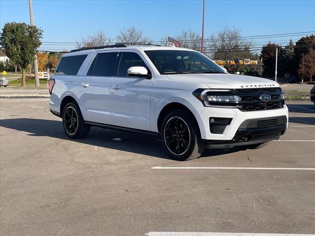 used 2022 Ford Expedition car, priced at $53,998