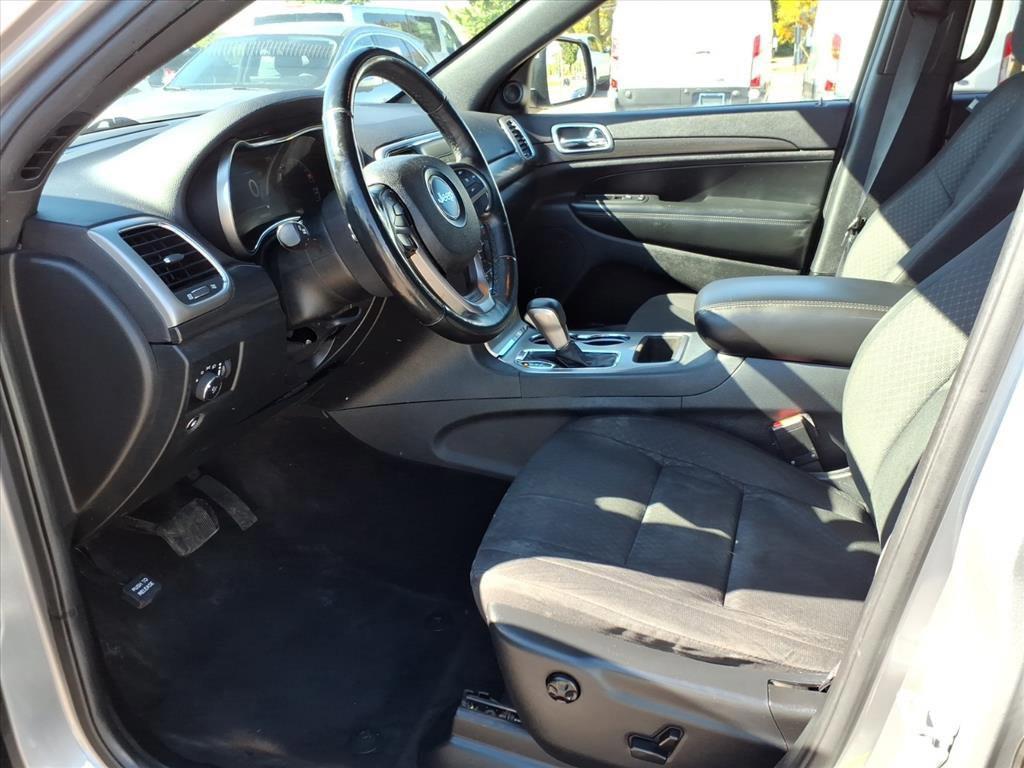 used 2018 Jeep Grand Cherokee car, priced at $14,898