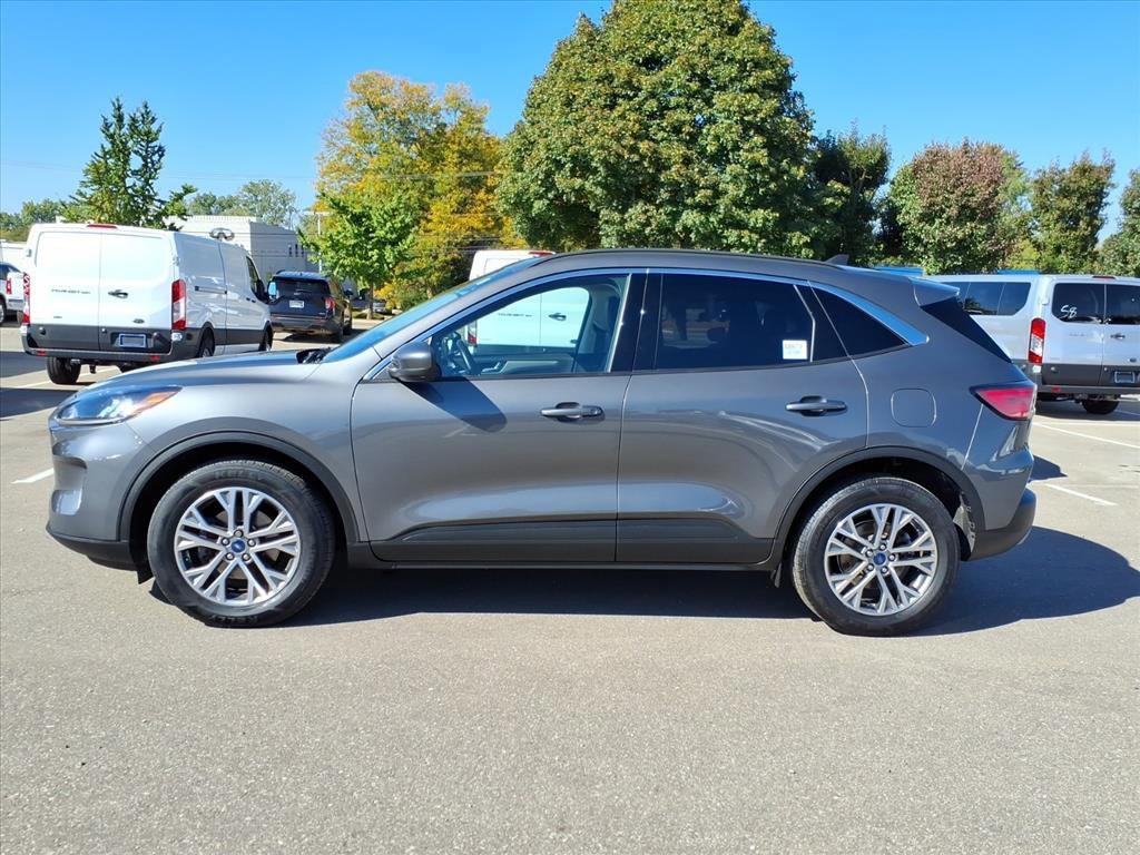 used 2022 Ford Escape car, priced at $19,998