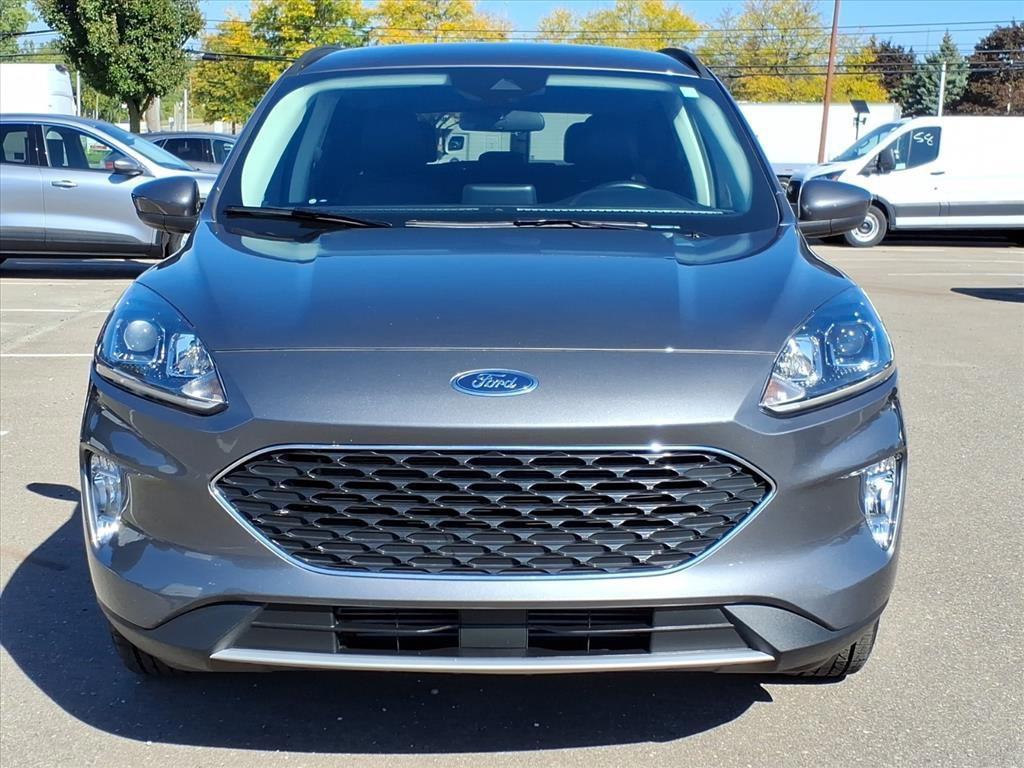 used 2022 Ford Escape car, priced at $19,998