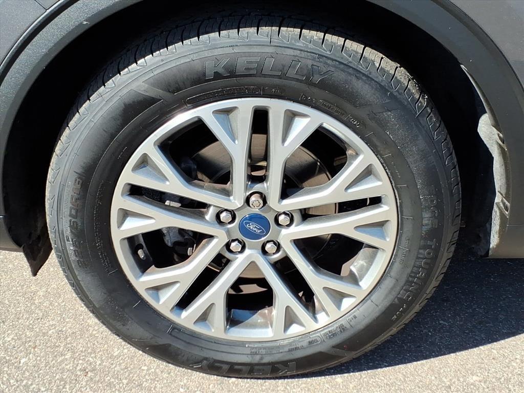 used 2022 Ford Escape car, priced at $19,998