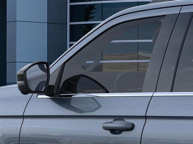 new 2025 Ford Expedition car, priced at $67,120