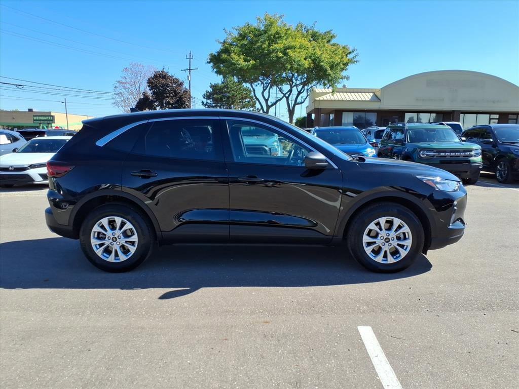 used 2023 Ford Escape car, priced at $22,498