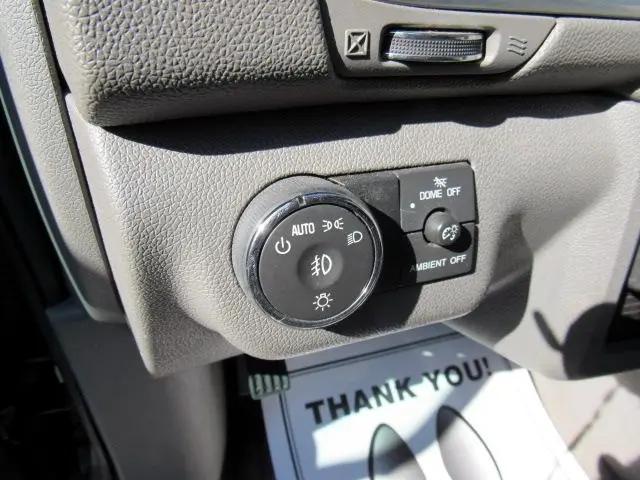 used 2014 Chevrolet Traverse car, priced at $11,900
