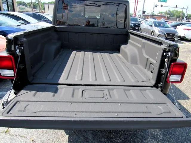 used 2021 Jeep Gladiator car, priced at $28,900