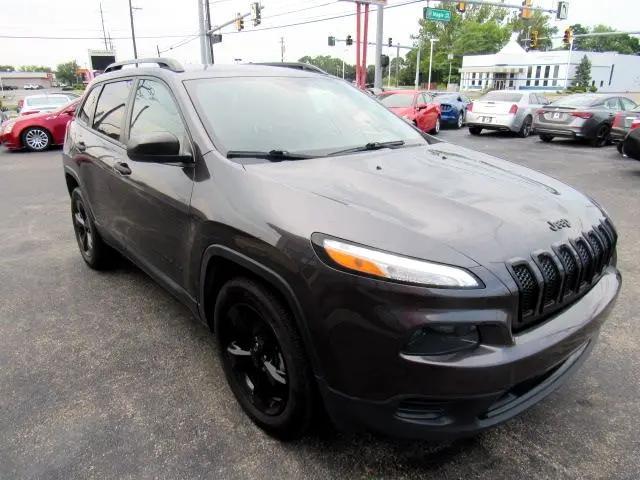 used 2016 Jeep Cherokee car, priced at $11,900