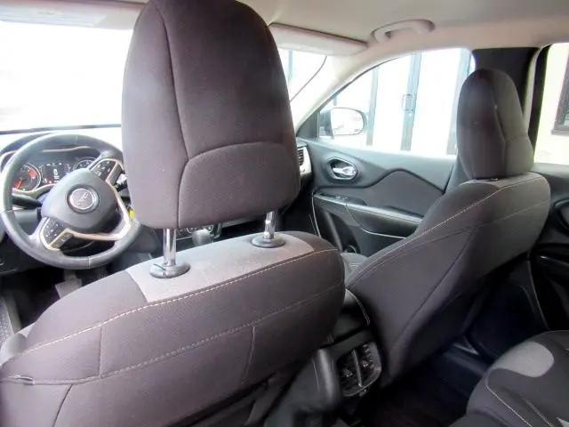 used 2016 Jeep Cherokee car, priced at $11,900
